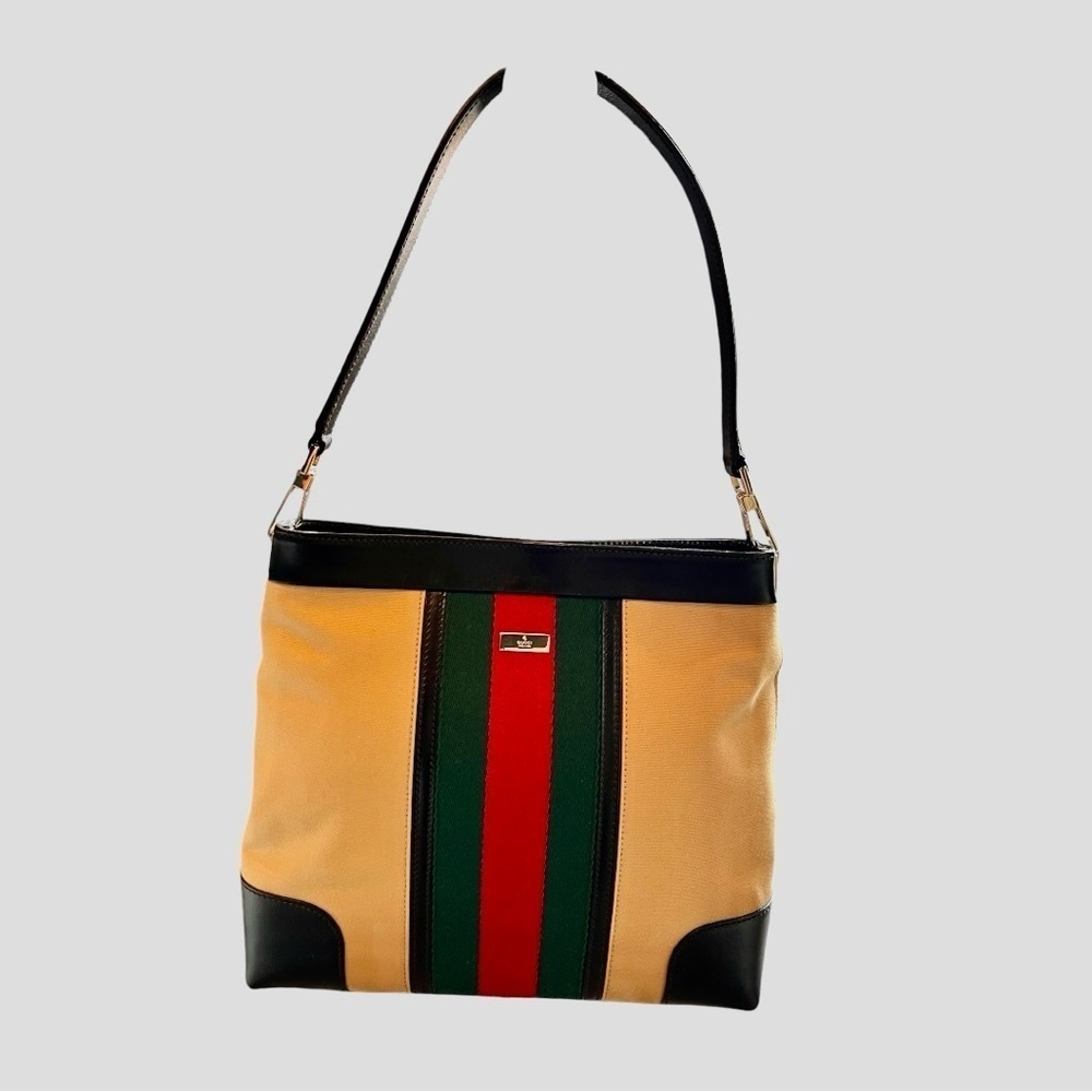 Gucci Web Sherry Line Shoulder Bag In Excellent Condition - Picture 11 of 12